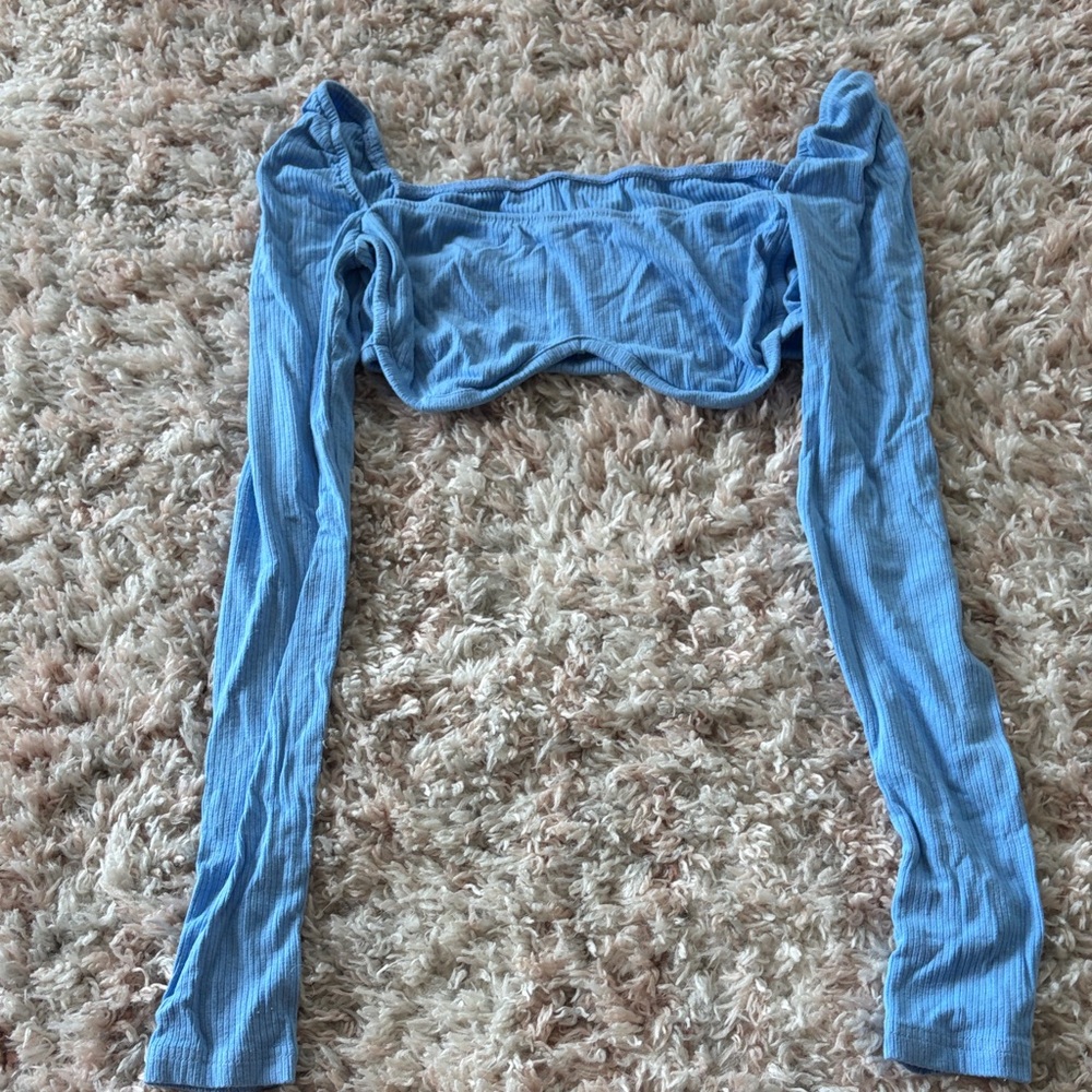 SHEIN Blue Long Sleeve Crop Top
